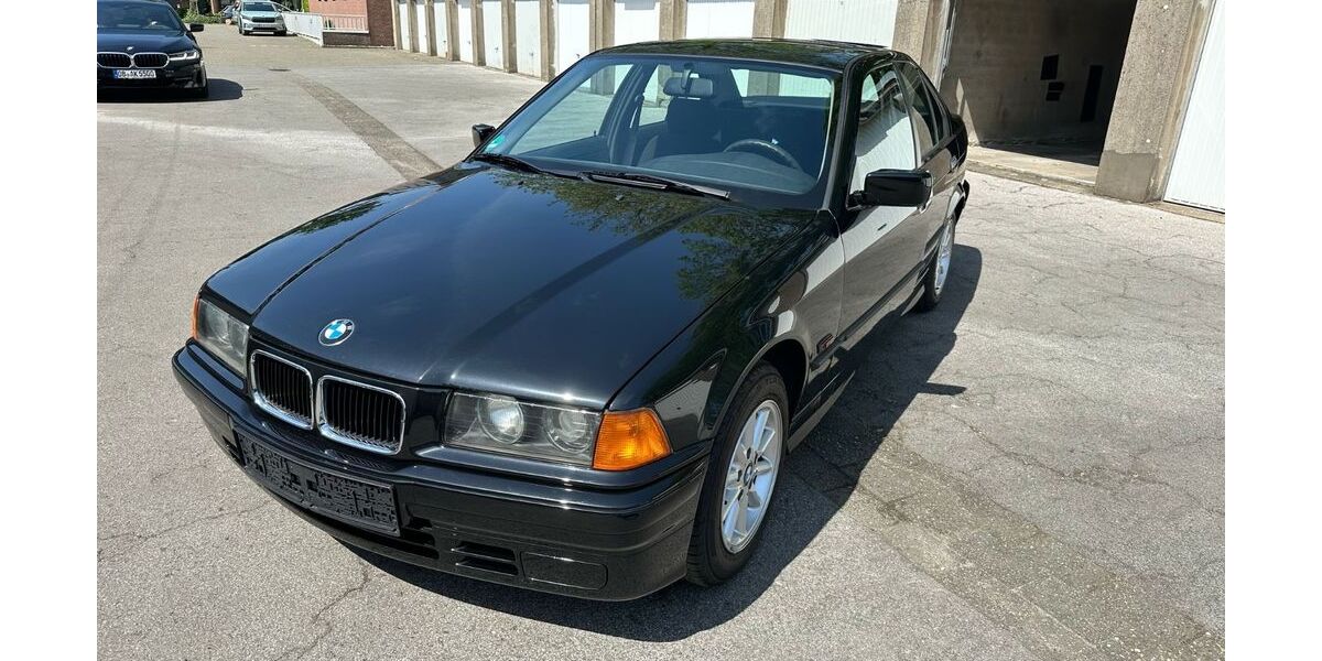 BMW 318 135.000 km 6.499 &euro; Bottrop 46236