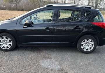 Peugeot 207 77.000 km 4.390 &euro; Neukirchen-Vluyn 47506