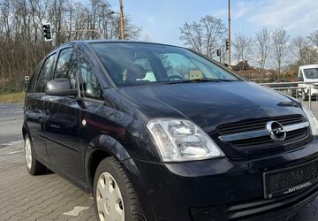 Opel Meriva 184.000 km 1.450 &euro; Bottrop 46238