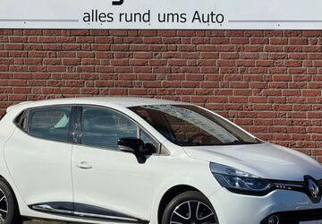 Renault Clio 79.000 km 6.890 &euro; Weeze 47652