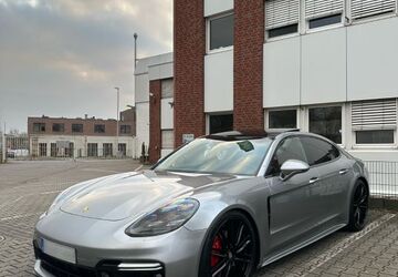 Porsche Panamera 150.000 km 59.850 &euro; Moers 47441