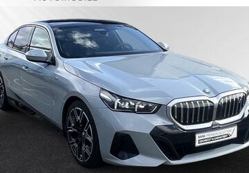 BMW i5 37.850 km 53.490 &euro; Wesel 46485