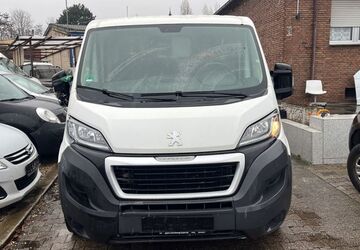 Peugeot Boxer 375.000 km 5.700 &euro; Bottrop 46238