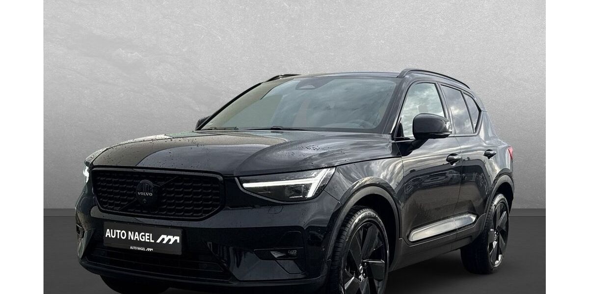 Volvo XC40 13.303 km 36.880 &euro; Moers 47441