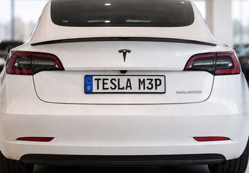 Tesla Model 3 105.000 km 29.790 &euro; Dinslaken 46535