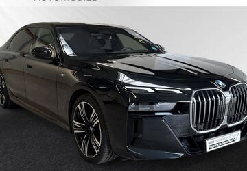 BMW 740 5.200 km 91.841 &euro; Wesel 46485