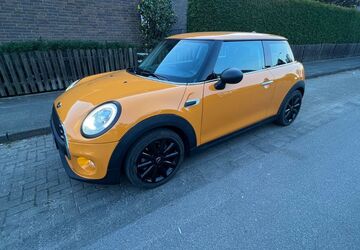 Mini One First 60.820 km 9.998 &euro; Hünxe 46569