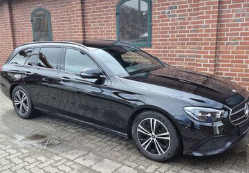 Mercedes-Benz E 220 184.000 km 23.450 &euro; Borken 46325