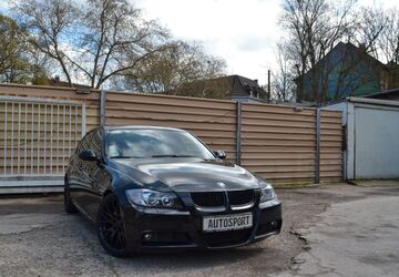 BMW 330 111.000 km 17.980 &euro; Duisburg 47166