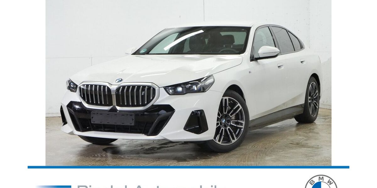 BMW i5 21.599 km 59.490 &euro; Dinslaken 46535