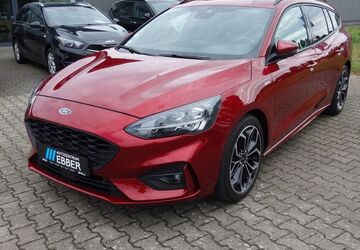 Ford Focus 23.300 km 20.472 &euro; Rees 46459
