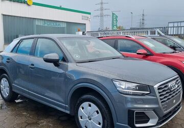 Audi Q2 202.000 km 12.999 &euro; Dinslaken 46539