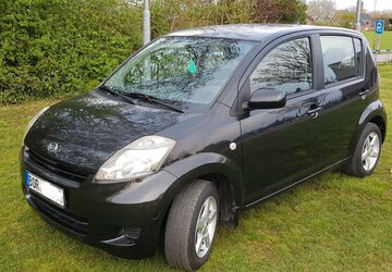 Daihatsu Sirion 105.390 km 2.490 &euro; Bocholt 46395