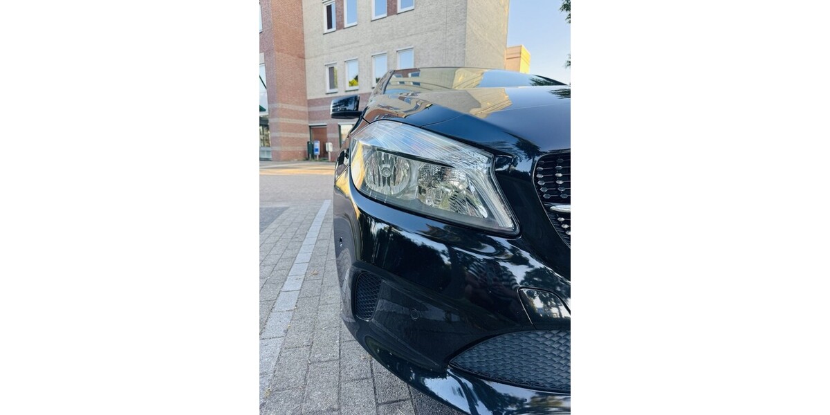 Mercedes-Benz A 180 126.065 km 14.900 &euro; Geldern 47608