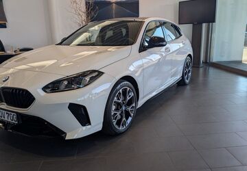 BMW 120 2.399 km 37.950 &euro; Duisburg 47119