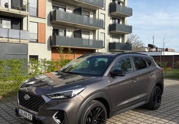 Hyundai TUCSON 33.383 km 22.999 &euro; Duisburg 47055