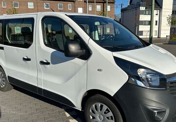 Opel Vivaro 50.000 km 18.880 &euro; Duisburg 47138