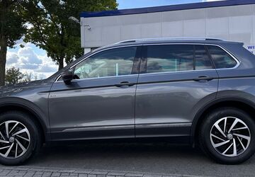 VW Tiguan 42.000 km 24.999 &euro; Kevelaer 47623