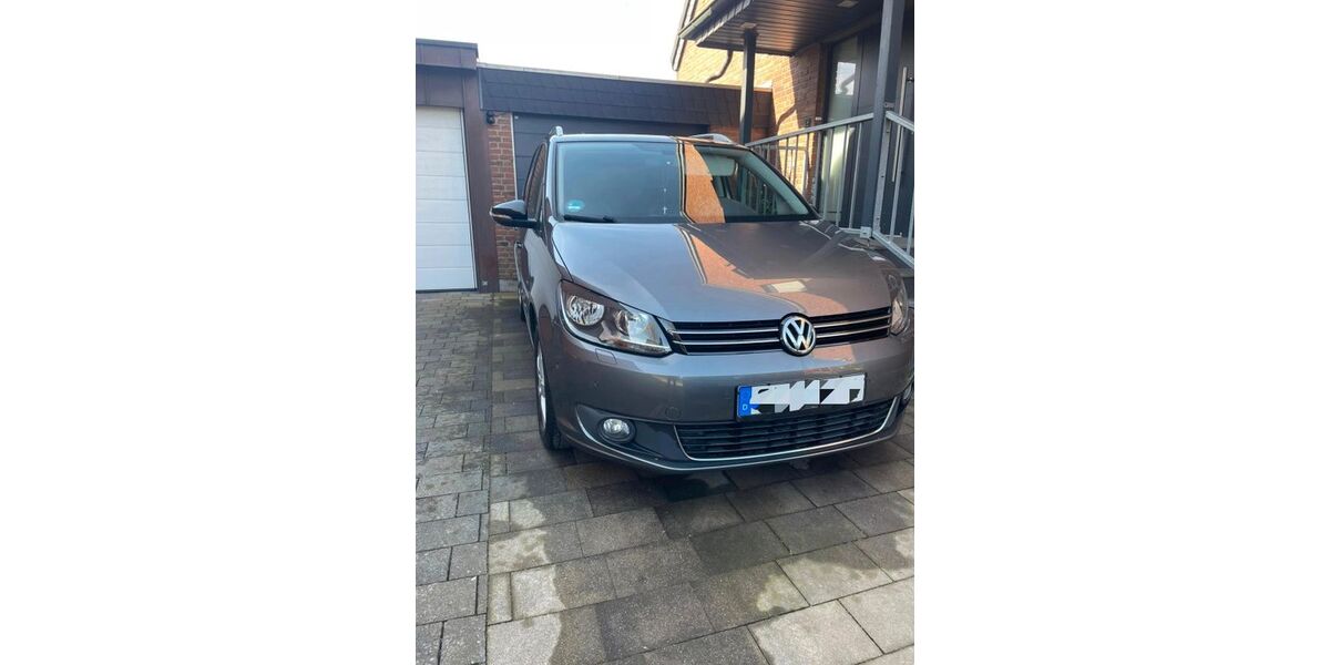 VW Touran 143.987 km 8.500 &euro; Kevelaer 47626