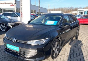 VW Passat Variant 20.350 km 33.980 &euro; Duisburg 47178