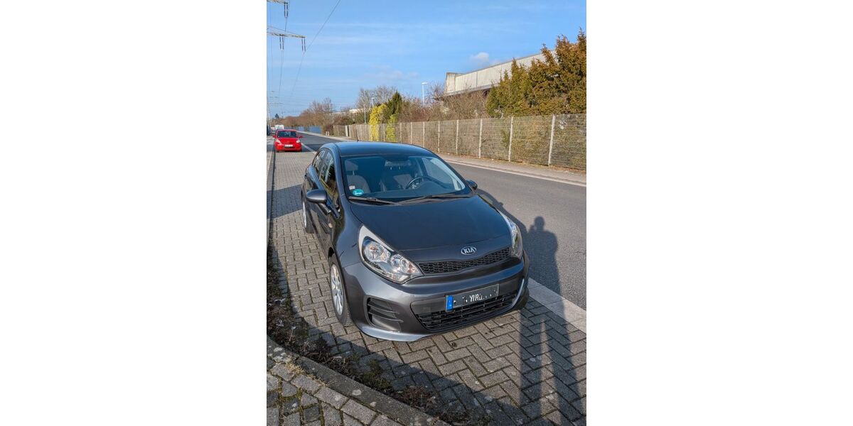 Kia Rio 120.000 km 7.000 &euro; Kamp-Lintfort 47475