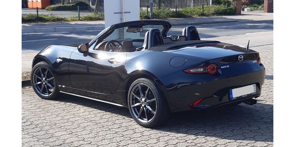 Mazda MX-5 40.000 km 22.999 &euro; Neukirchen-Vluyn 47506