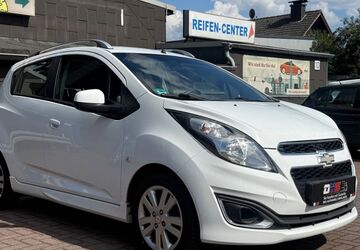 Chevrolet Spark 89.374 km 4.390 &euro; Dinslaken 46537