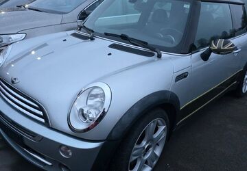 Mini Cooper 209.000 km 2.600 &euro; Moers 47441