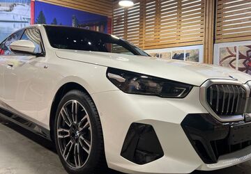 BMW 520 25.176 km 51.550 &euro; Oberhausen 46149