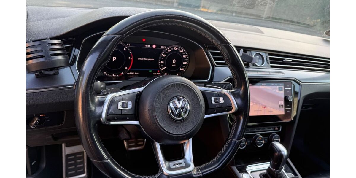 VW Passat Variant 165.000 km 16.999 &euro; Oberhausen 46149