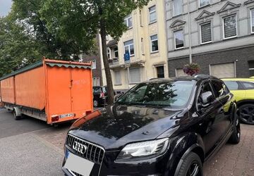 Audi Q7 180.000 km 17.900 &euro; Duisburg 47139