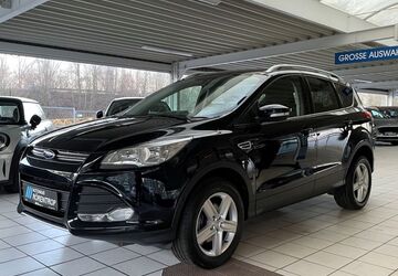 Ford Kuga 100.420 km 10.982 &euro; Borken 46325