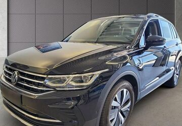VW Tiguan 55.813 km 27.440 &euro; Wesel 46483