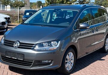 VW Sharan 230.333 km 12.376 &euro; Wesel 46485