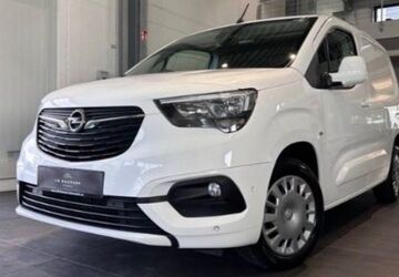Opel Combo 121.500 km 12.000 &euro; Duisburg 47239