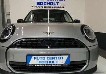 Mini Cooper 21.154 km 26.400 &euro; Bocholt 46395