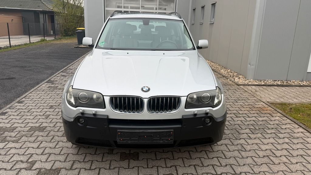 BMW X3 437.000 km 3.999 &euro; GELDERN 47608