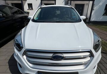 Ford Kuga 157.777 km 13.900 &euro; Dinslaken 46537