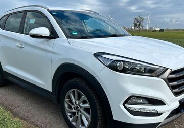 Hyundai TUCSON 114.847 km 11.900 &euro; Neukirchen-Vluyn 47506