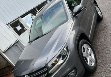 VW Tiguan 106.000 km 14.000 &euro; Oberhausen 46117