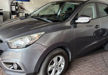Hyundai ix35 205.000 km 7.650 &euro; Moers 47441