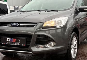Ford Kuga 133.500 km 12.599 &euro; Dinslaken 46537