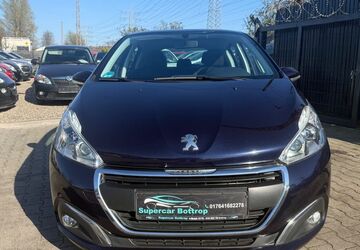 Peugeot 208 120.648 km 6.400 &euro; Bottrop 46238