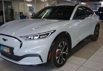 Ford Mustang Mach-E 18.335 km 34.474 &euro; Bocholt 46395