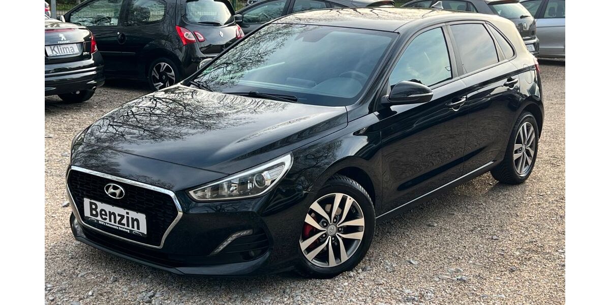 Hyundai i30 60.805 km 11.999 &euro; Duisburg 47137