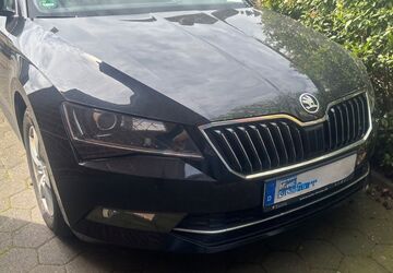Skoda Superb 99.750 km 15.200 &euro; Dorsten 46286