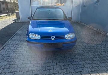 VW Golf 222.000 km 2.000 &euro; GELDERN 47608
