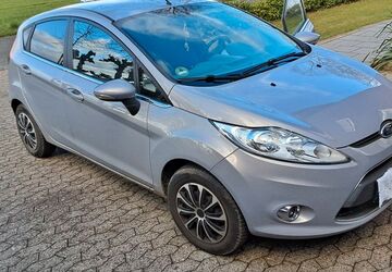 Ford Fiesta 128.000 km 4.850 &euro; Bocholt 46399