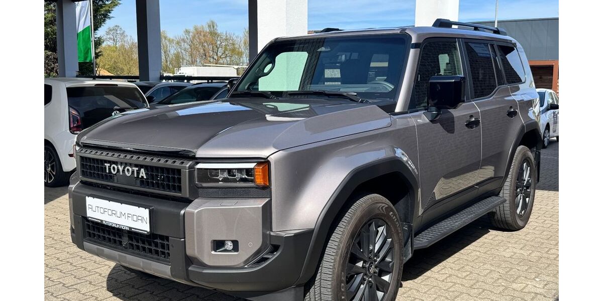 Toyota Land Cruiser 13.450 km 79.900 &euro; Xanten 46509