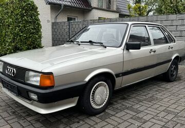 Audi 80 227.000 km 2.590 &euro; Borken 46325